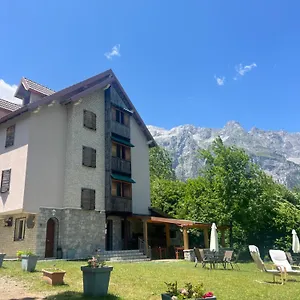  Hotel Molla Albanien